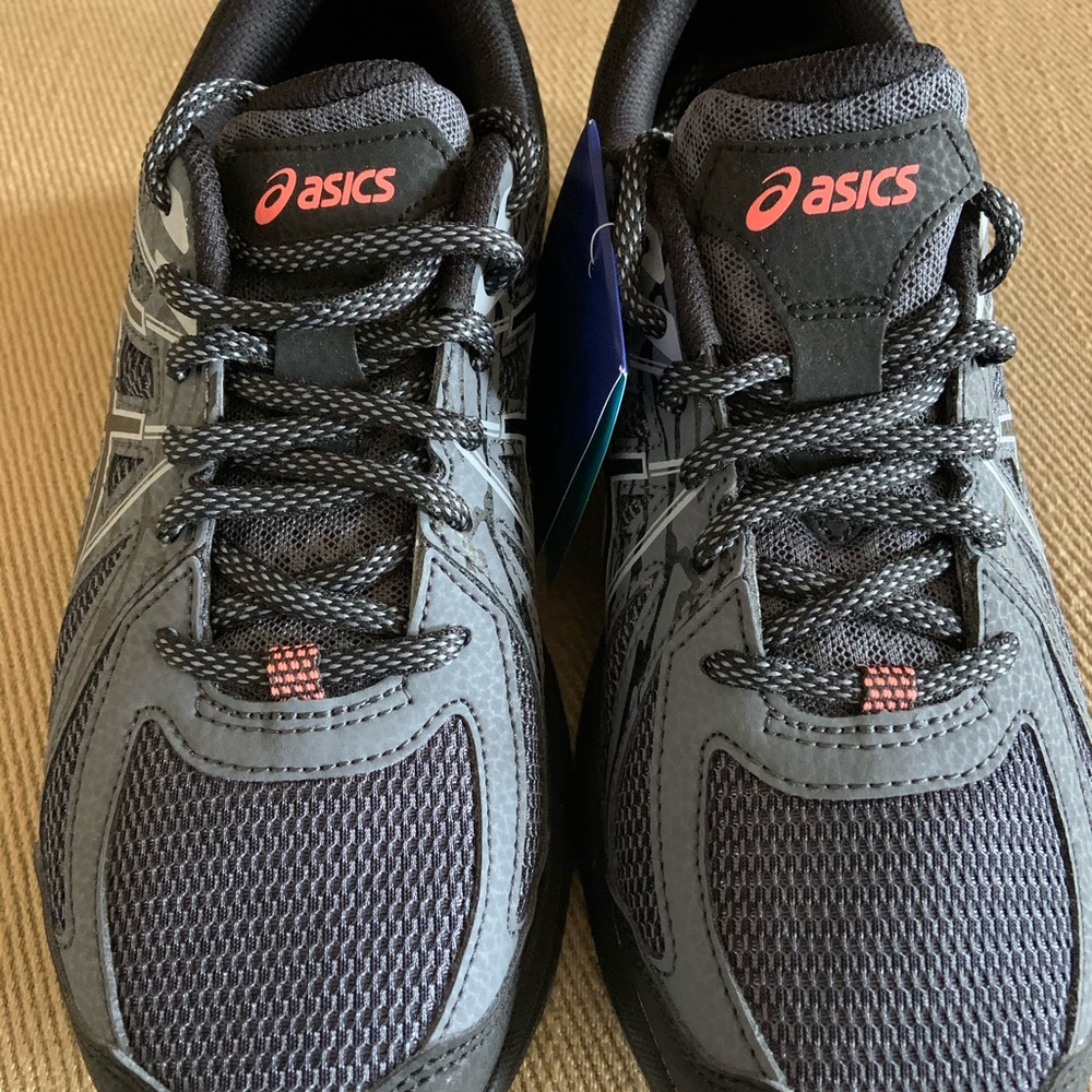 ASICS black and coral Frequent Trail shoes